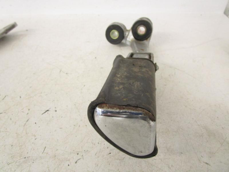 2003 Yamaha XV 250 Virago Front Right Foot Pegs 2UJ-27420-00-00